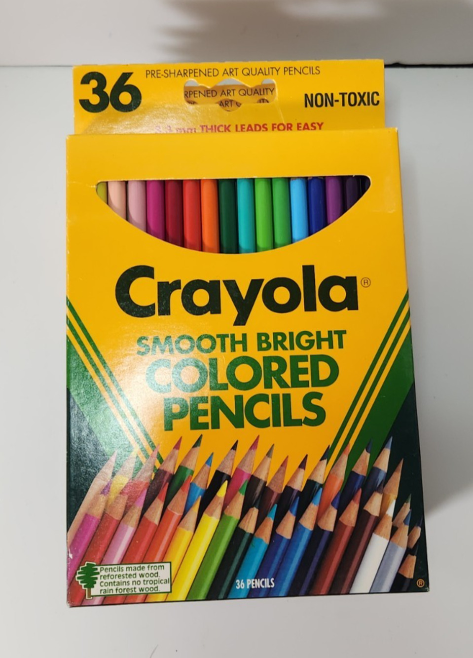 Vtg 1992 Crayola Smooth Bright Colored Pencils #4036 Box of 36 Binney Smith NOS